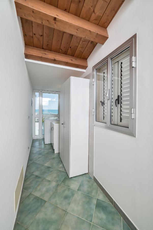 Archimede, Appartamento Con Vista In Centro A مارينا دي راغوزا المظهر الخارجي الصورة