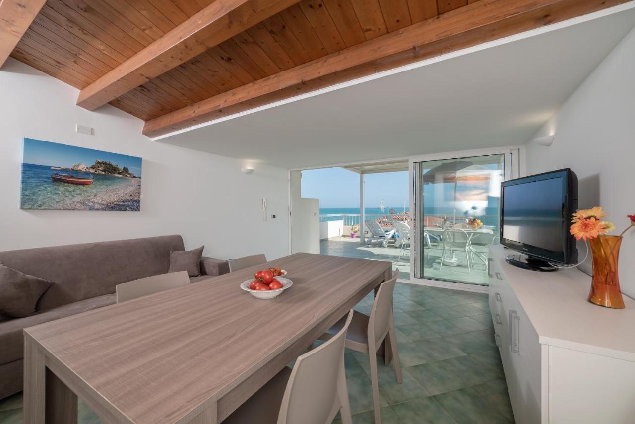 Archimede, Appartamento Con Vista In Centro A مارينا دي راغوزا المظهر الخارجي الصورة