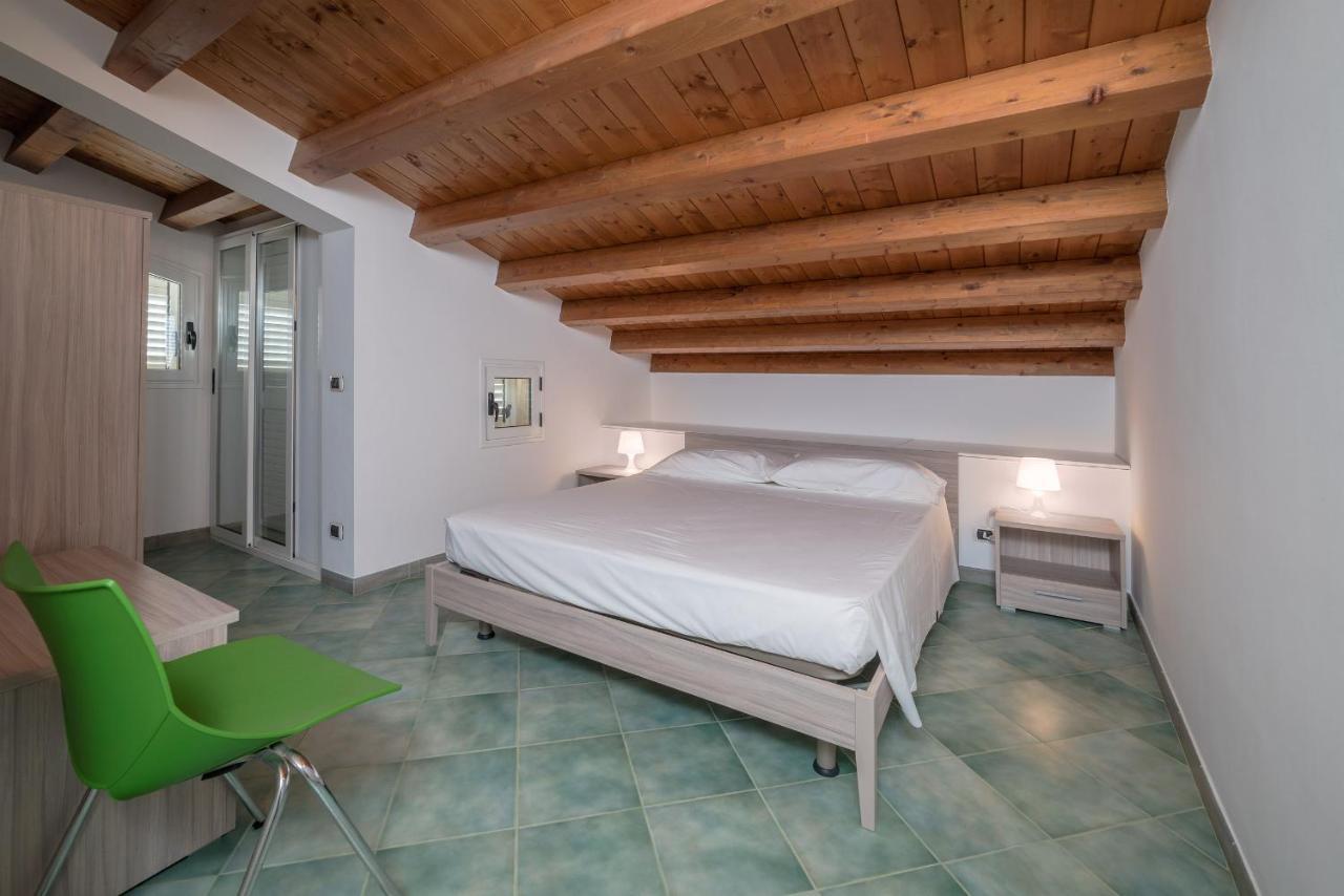 Archimede, Appartamento Con Vista In Centro A مارينا دي راغوزا المظهر الخارجي الصورة